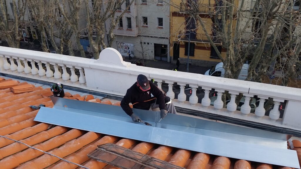 renovation-renov-tec-perpignan-pyrénées-orientales-66-travaux-appartemment-locaux-maison-couverture-maçonnerie-plomberie-peinture-menuiserie-electricité